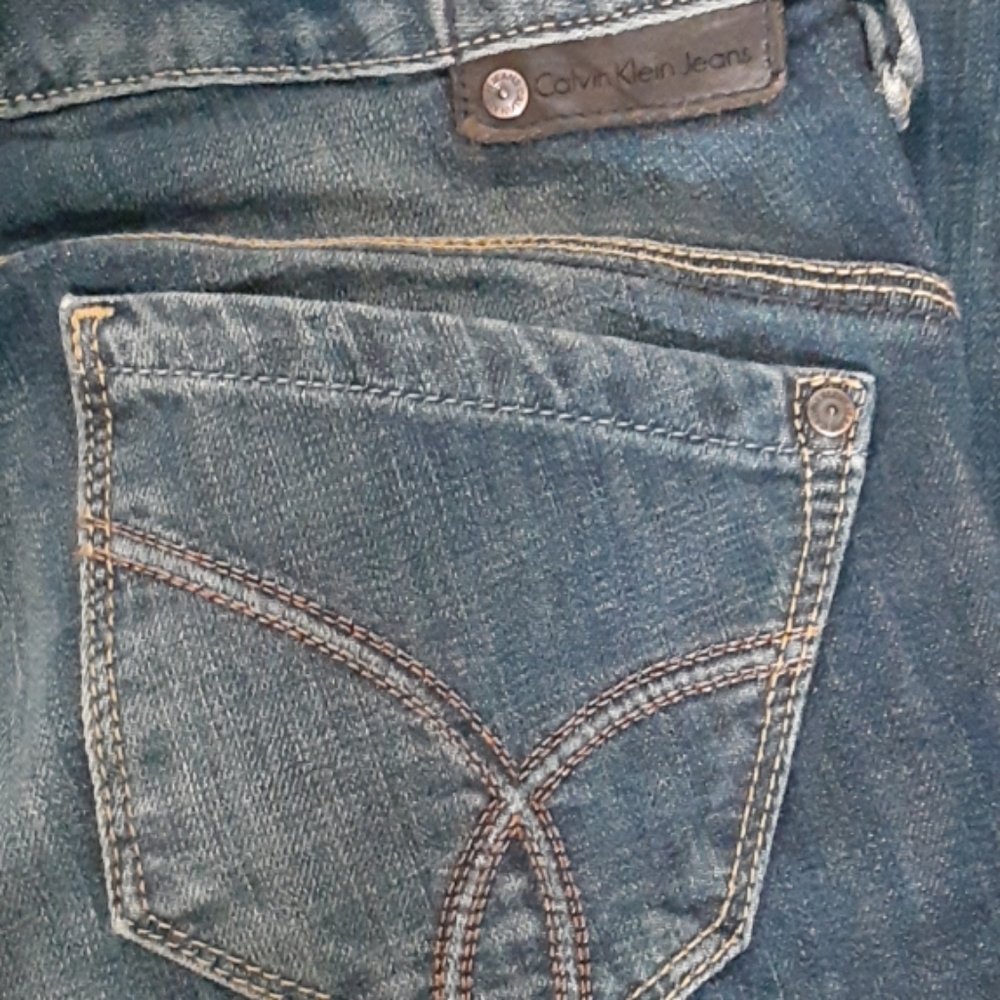 Jeans - Picture 2 of 2
